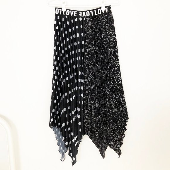 Parisian Black & White Polkadot Pleated Midi Skirt - Picture 6 of 7